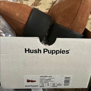 Hush Puppies Women's Loafer in Chestnut Brown